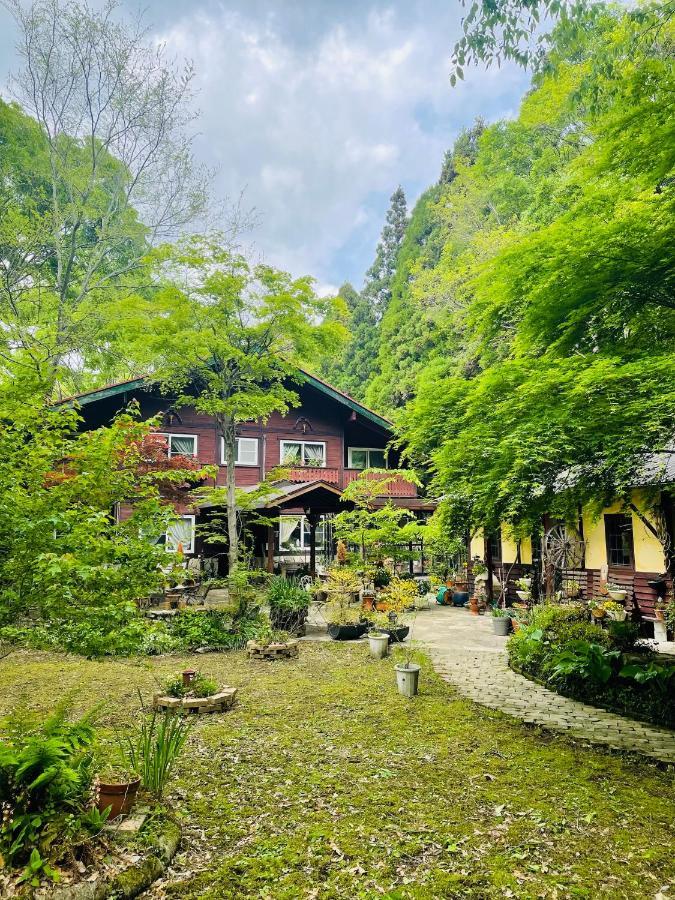 Sanrinsha Hotel Takamori Exterior photo